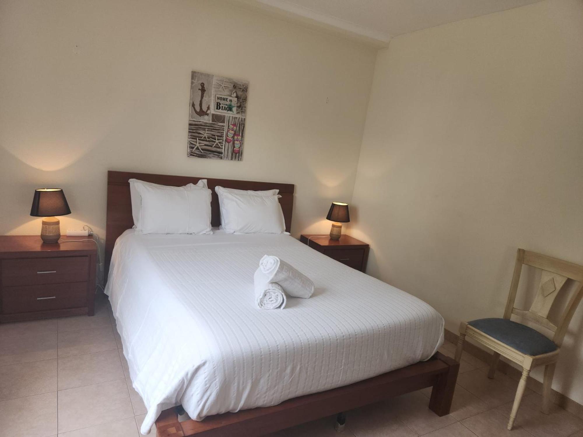 Hostel Sunny House Lagos Exterior foto