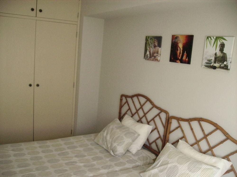 Hostel Sunny House Lagos Exterior foto