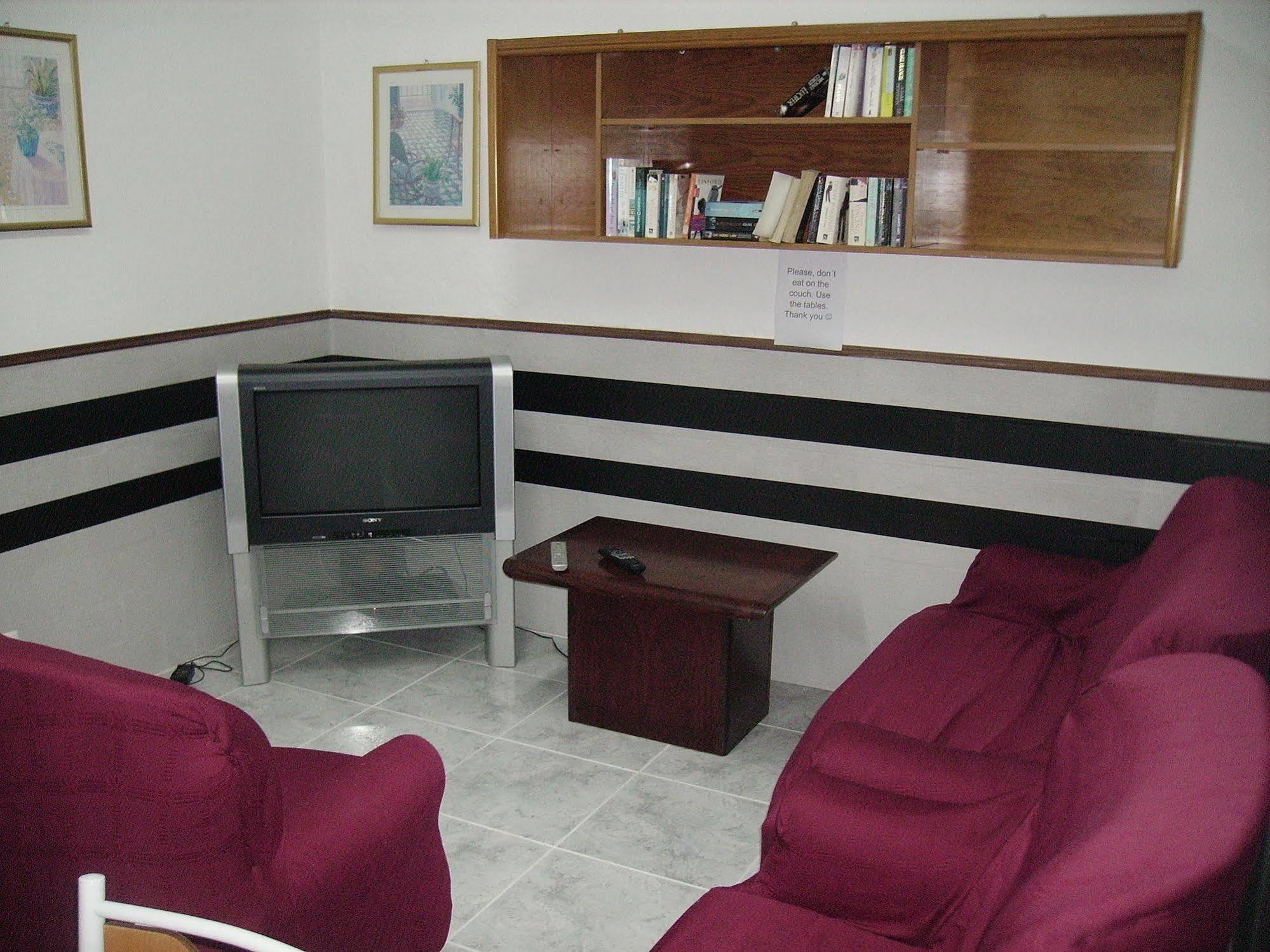 Hostel Sunny House Lagos Exterior foto